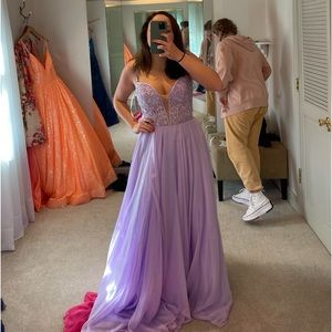 Size 8 ABSOLUTELY GORGEOUS Sherri Hill prom dress!